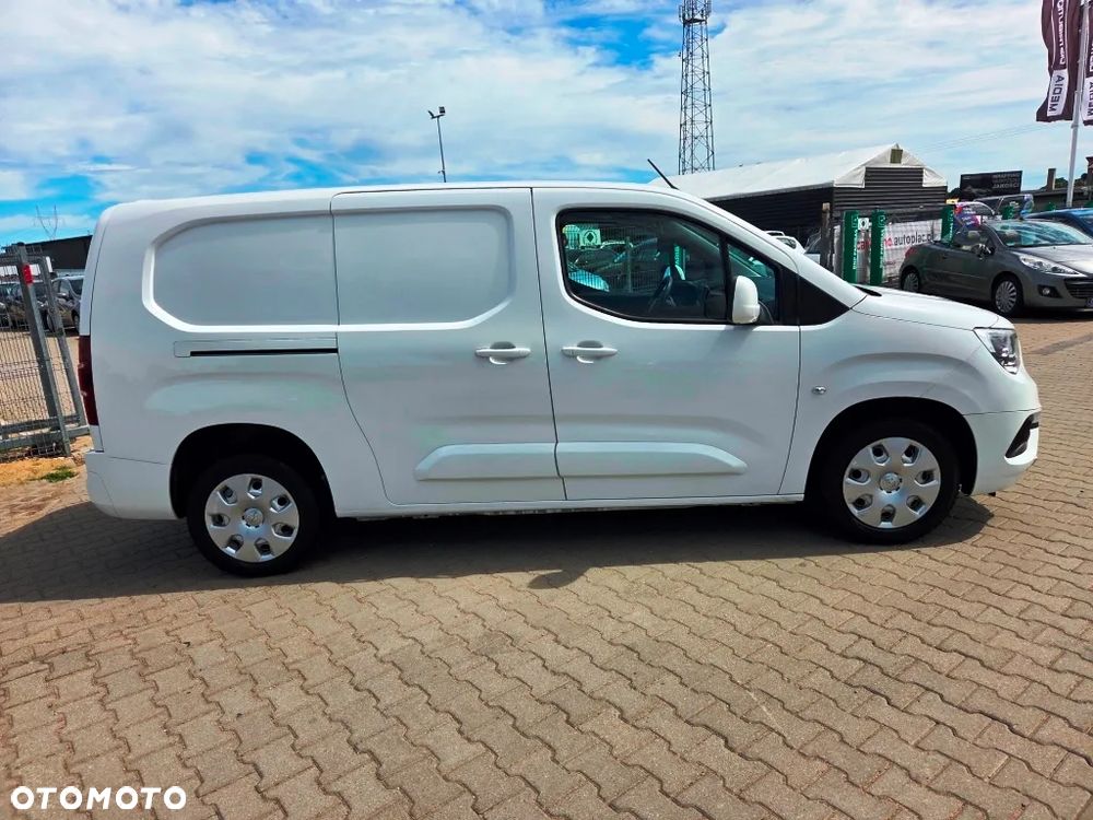 Opel COMBO - 7