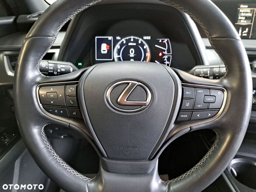 Lexus UX 200 Optimum 2WD - 16