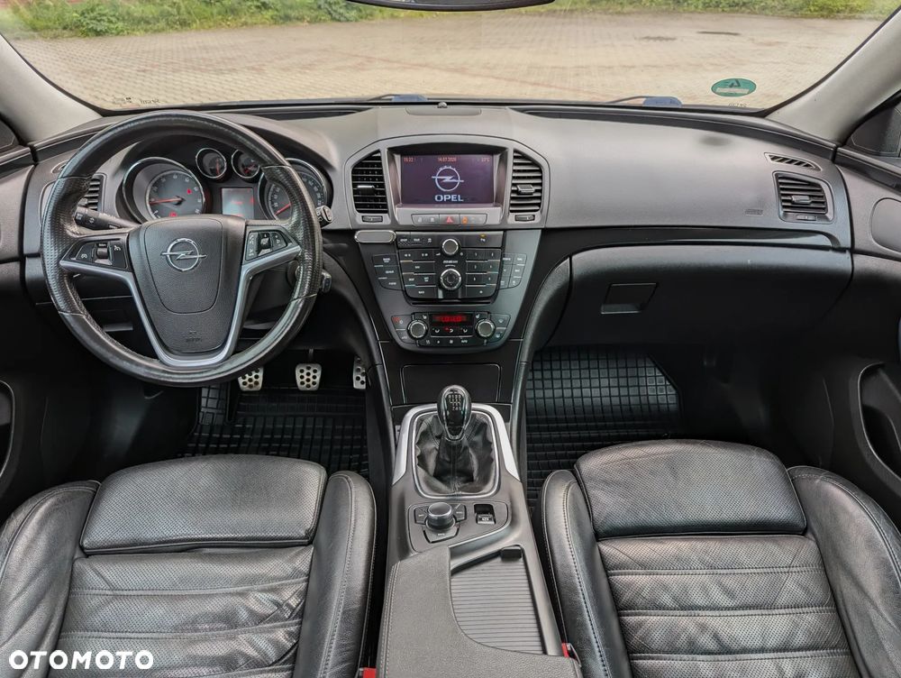 Opel Insignia 2.0 Turbo Cosmo - 29