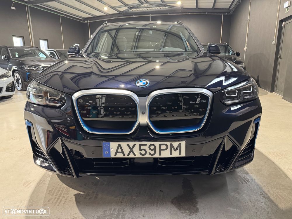 BMW iX3 M Sport Impressive - 4