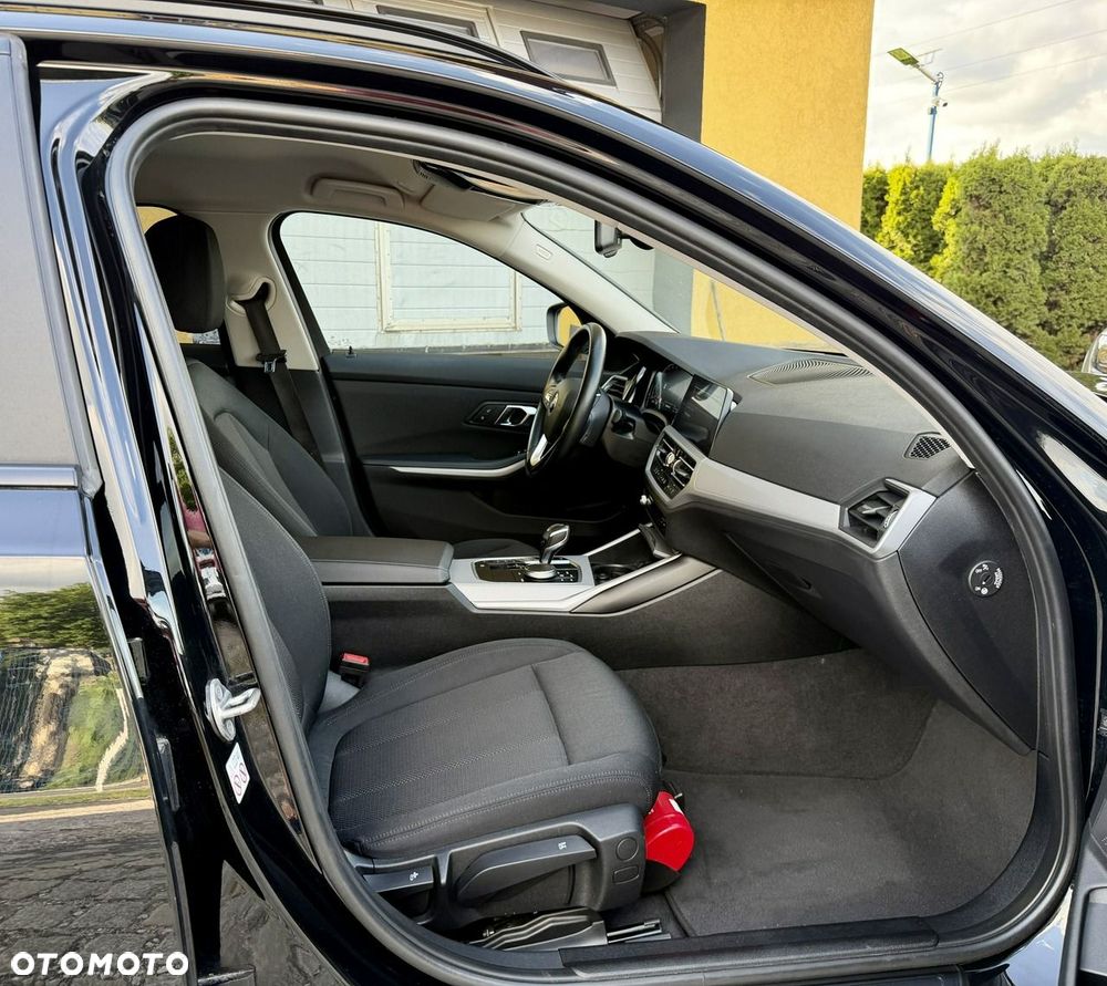BMW Seria 3 - 15