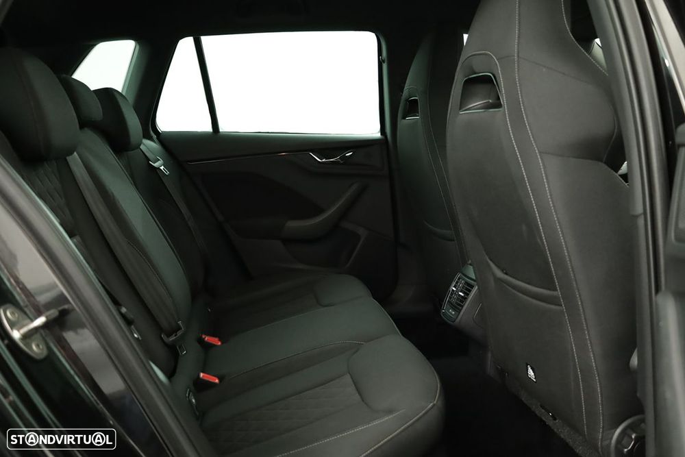 Skoda Kamiq 1.0 TSI Ambition DSG - 21