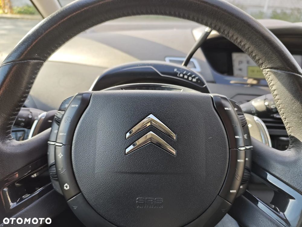 Citroën C4 Picasso 2.0 16V Exclusive - 31