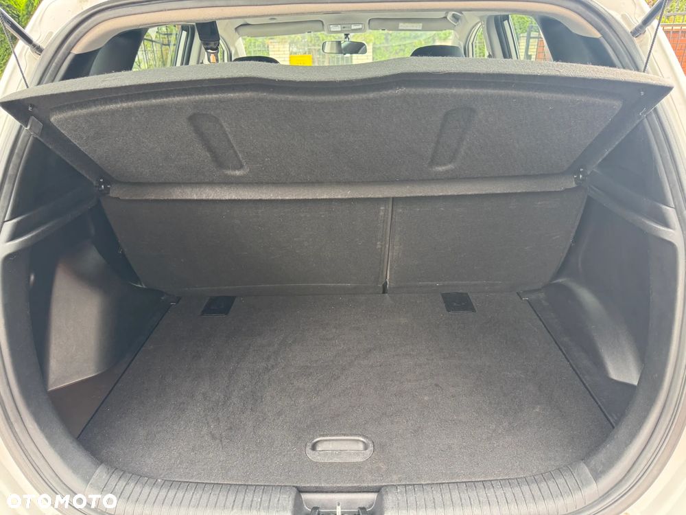 Hyundai ix20 1.6 Style - 21