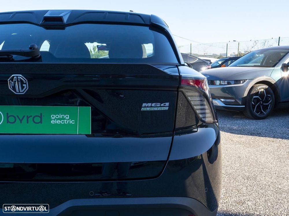MG MG4 51 kWh Standard - 12