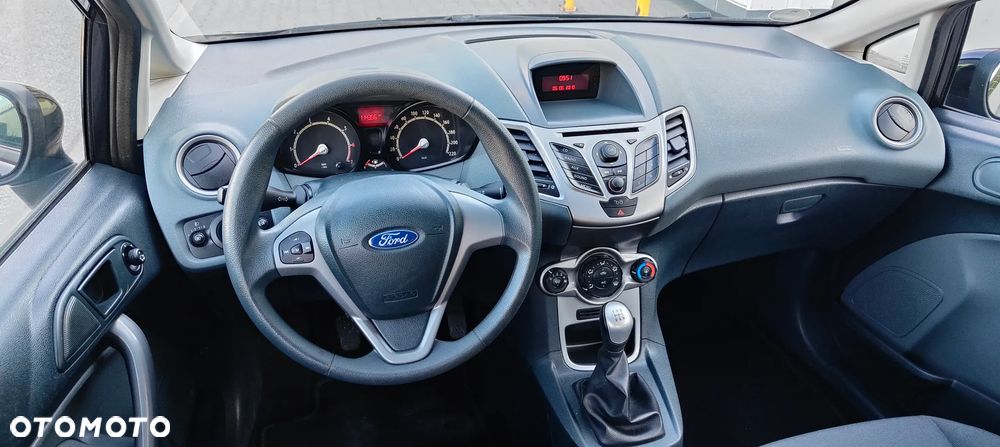 Ford Fiesta - 31