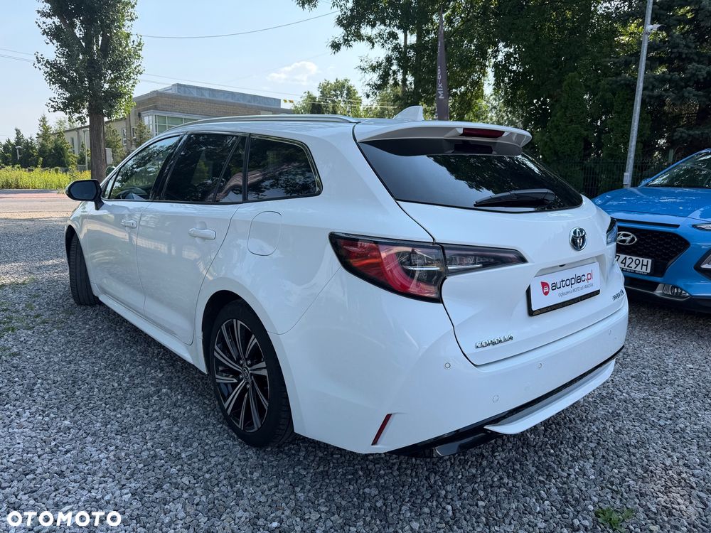 Toyota Corolla 2.0 Hybrid Executive - 5