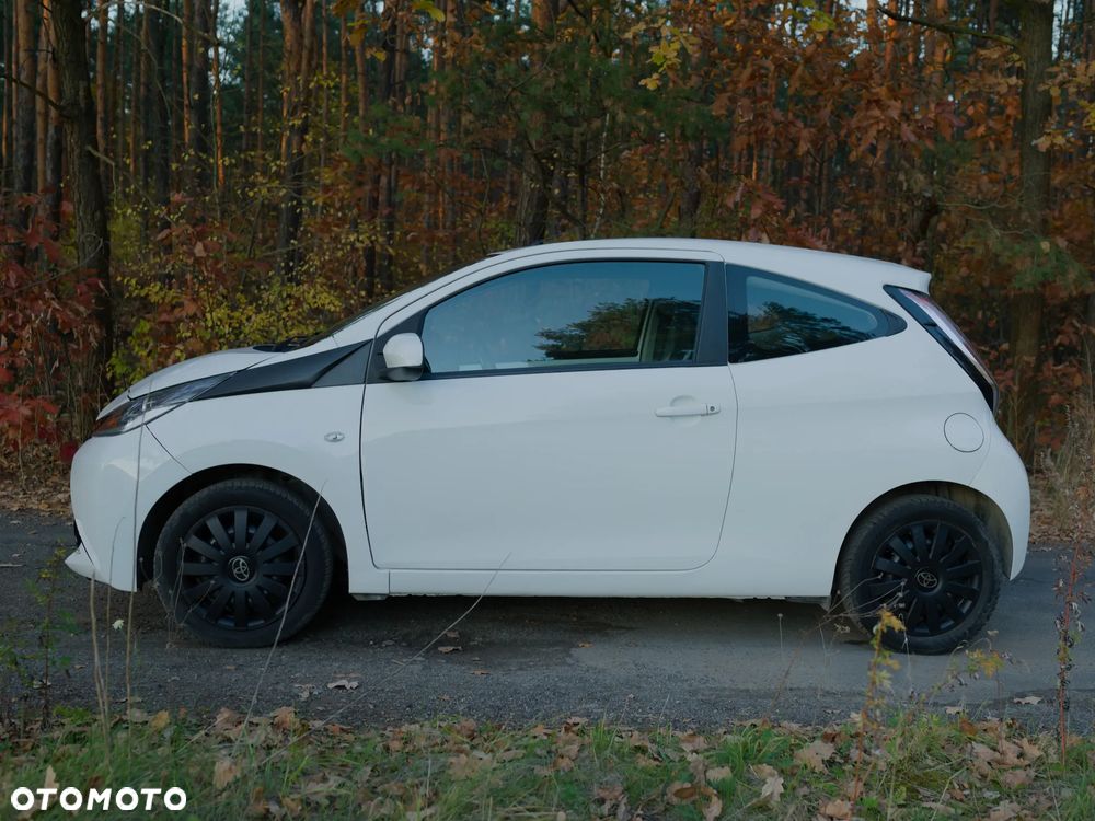 Toyota Aygo 1.0 VVT-i Sprint EU6 - 6