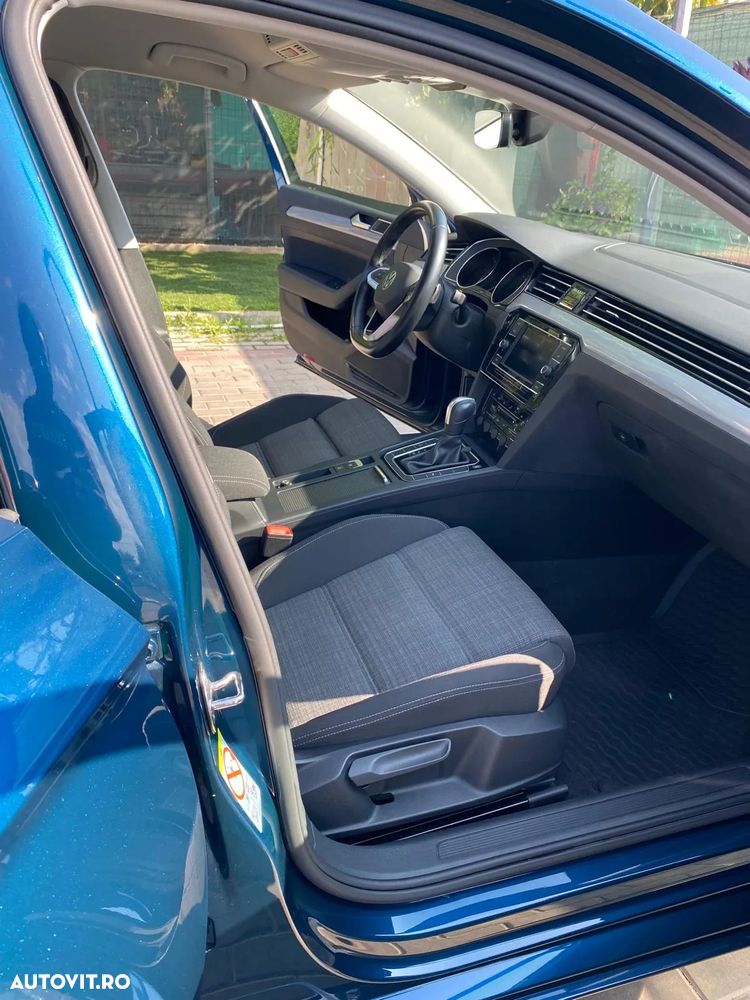 Volkswagen Passat Variant 2.0 TDI DSG Comfortline - 22