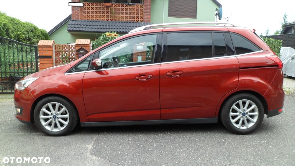 Ford Grand C-MAX - 3