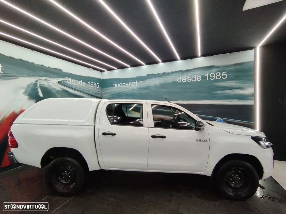 Toyota Hilux 2.4 D-4D 4WD CD CM - 5