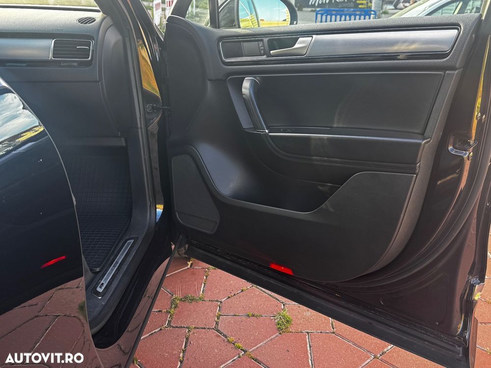 Volkswagen Touareg V6 TDI BMT Supreme Plus - 14
