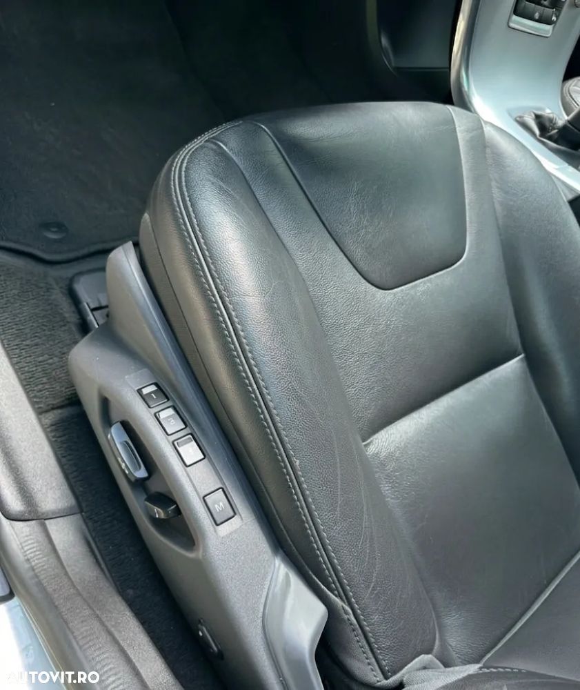Volvo XC 60 - 12