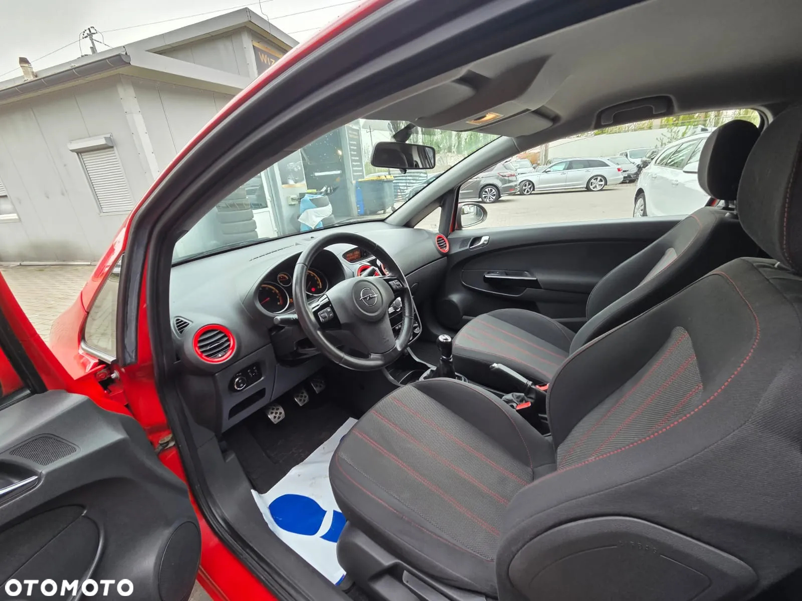 Opel Corsa 1.4 16V Color Race - 29