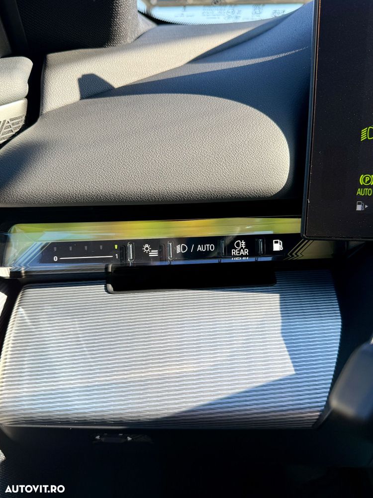 BMW Seria 5 550e xDrive AT PHEV - 26