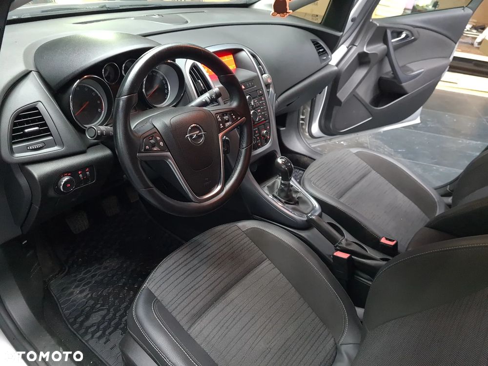 Opel Astra 1.6 Active - 21