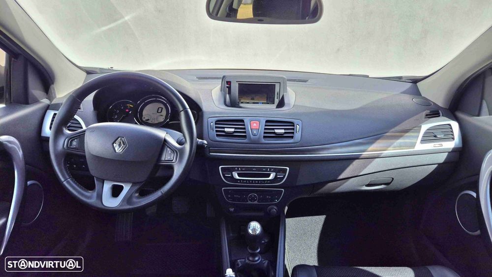 Renault Mégane 1.5 dCi Dynamique S - 15