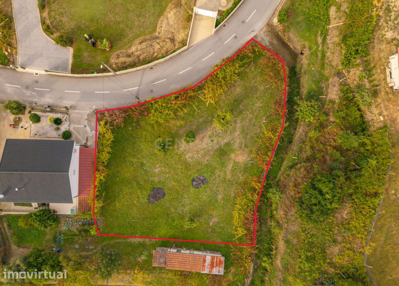 Terreno Urbano  com 1000 m², em Avessadas, Marco de Canaveses – Excele - Grande imagem: 2/7