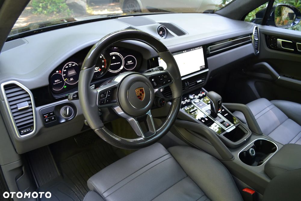 Porsche Cayenne E-Hybrid - 13