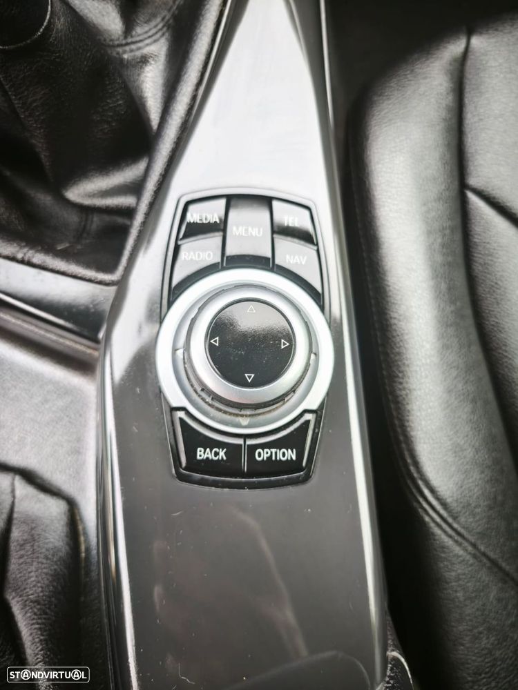 BMW 116 d EDynamics Line Urban - 6