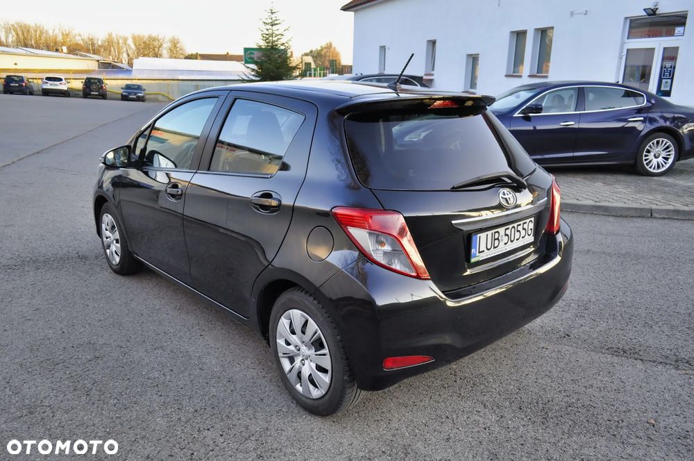 Toyota Yaris - 5
