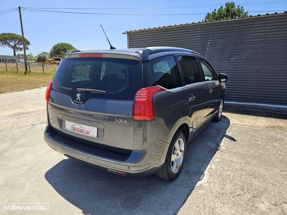 Peugeot 5008 1.6 BlueHDi Style - 11