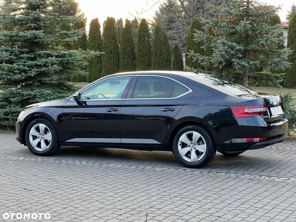 Skoda Superb - 11
