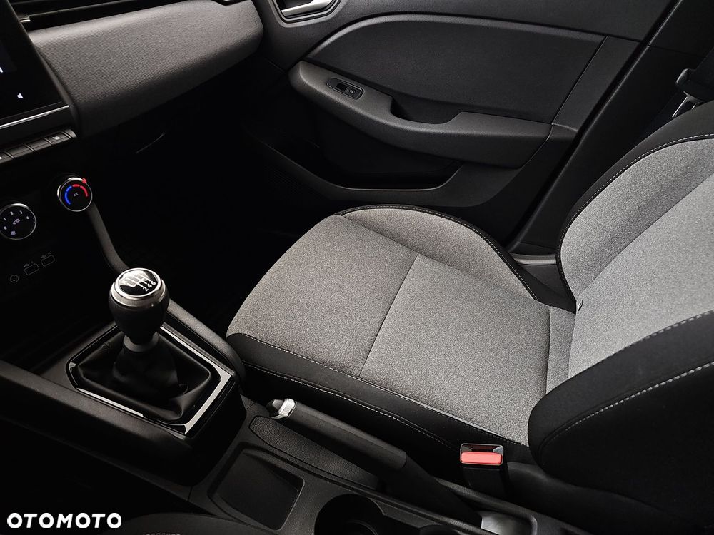 Renault Clio 1.0 TCe Evolution - 17