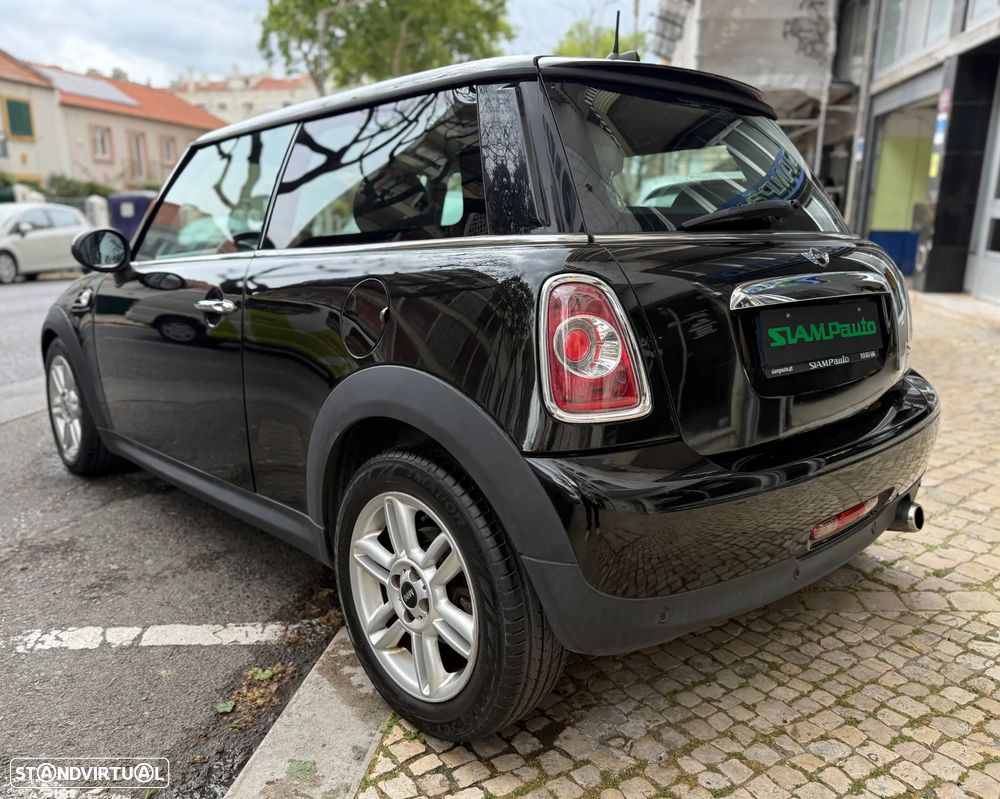 MINI 3 Portas One D - 3