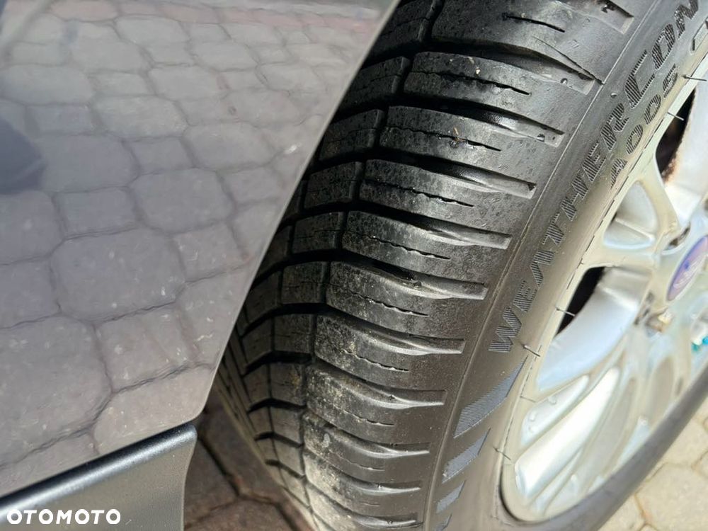 Ford Focus 1.6 Titanium - 12