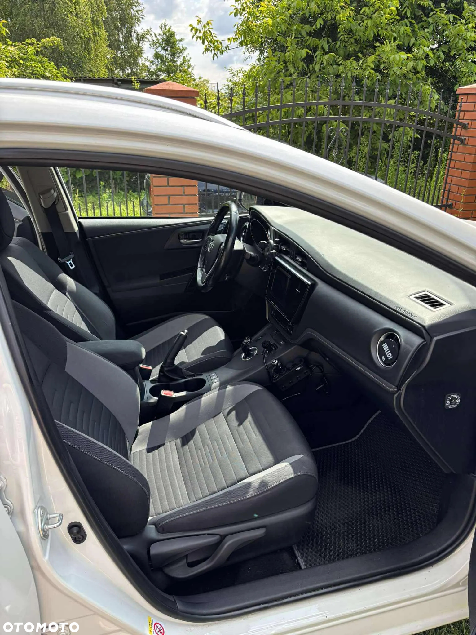 Toyota Auris 1.8 VVT-i Hybrid Automatik Touring Sports Edition - 8