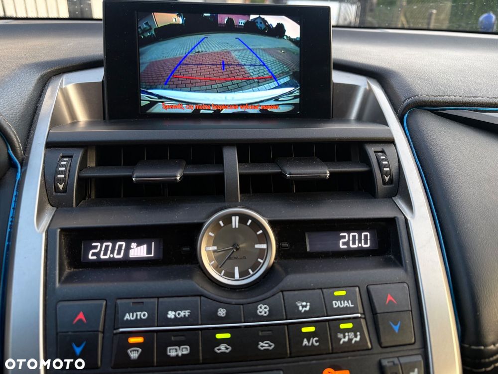 Lexus NX 200t Elite AWD - 8