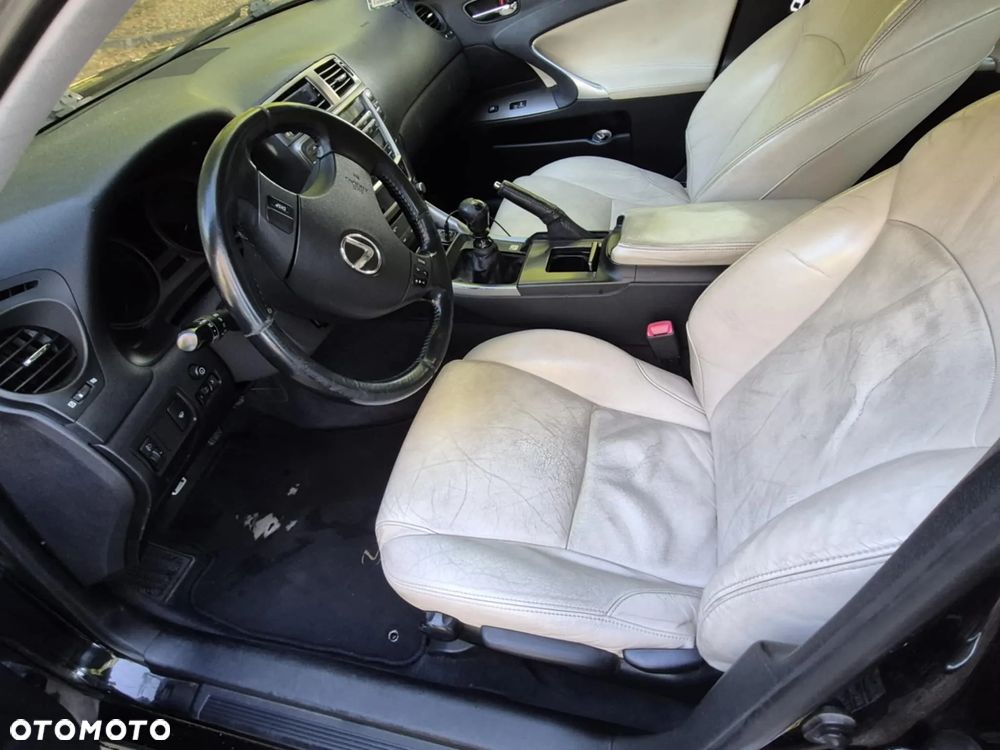 Lexus IS 220 D Classic - 6