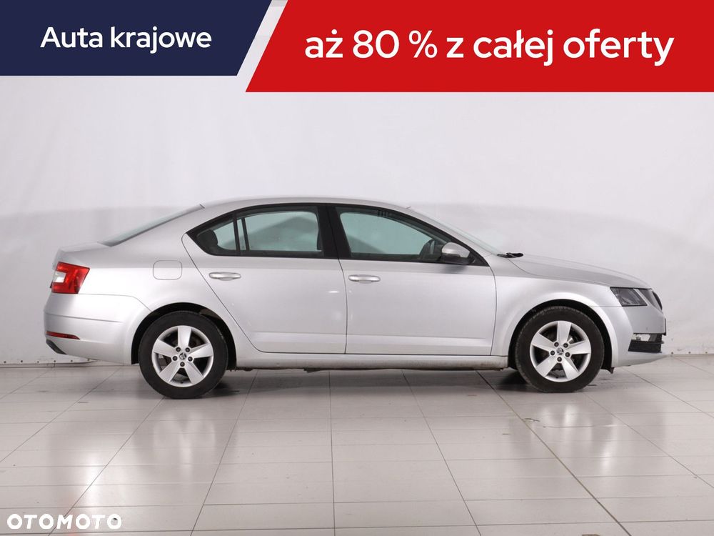 Skoda Octavia - 8
