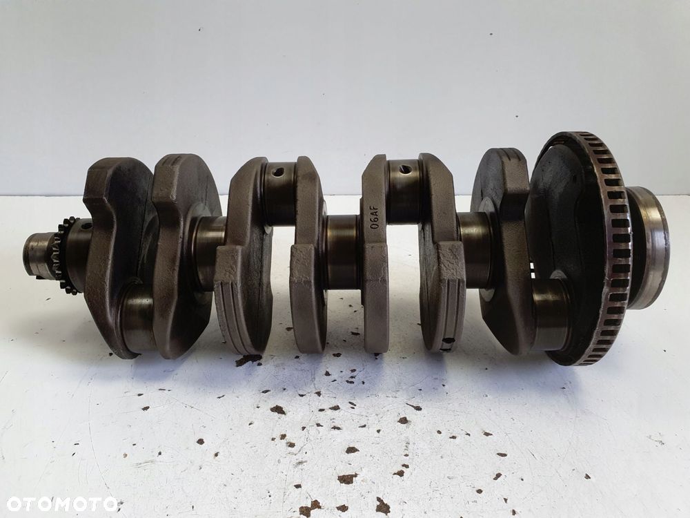 Audi A4 B6 2.0 20V WAŁ KORBOWY ALT 5DA50859 - 4