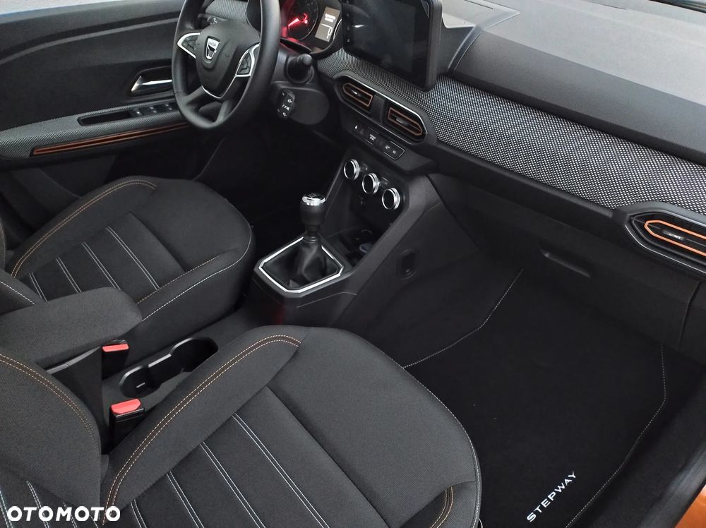 Dacia Sandero Stepway - 10