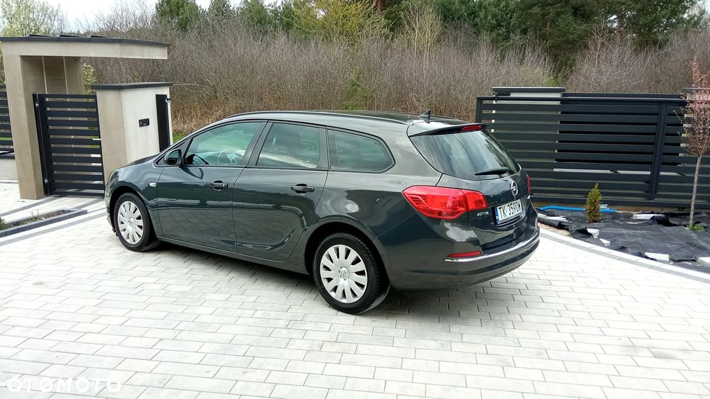 Opel Astra 1.7 CDTI Enjoy - 6