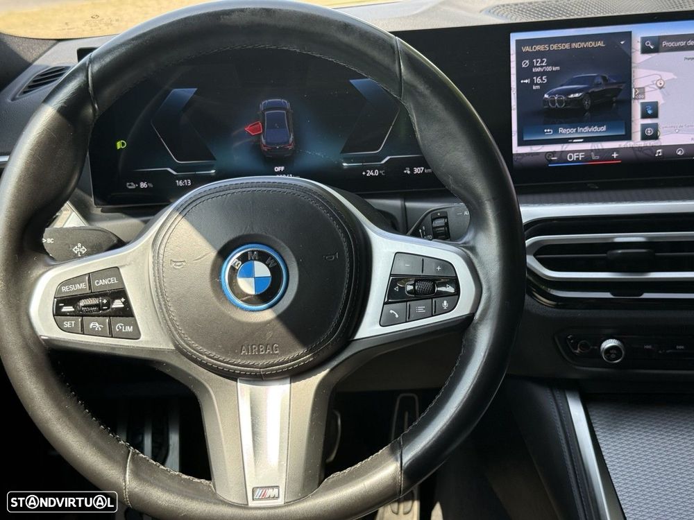 BMW i4 eDrive35 Pack Desportivo M - 32