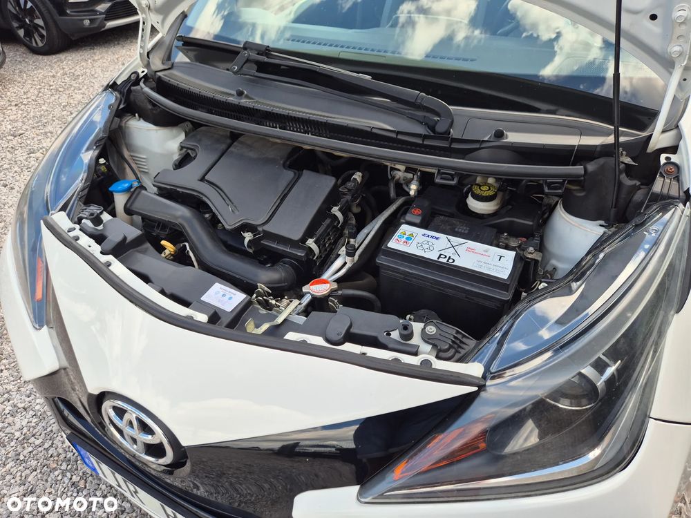 Toyota Aygo x-play Eco - 41