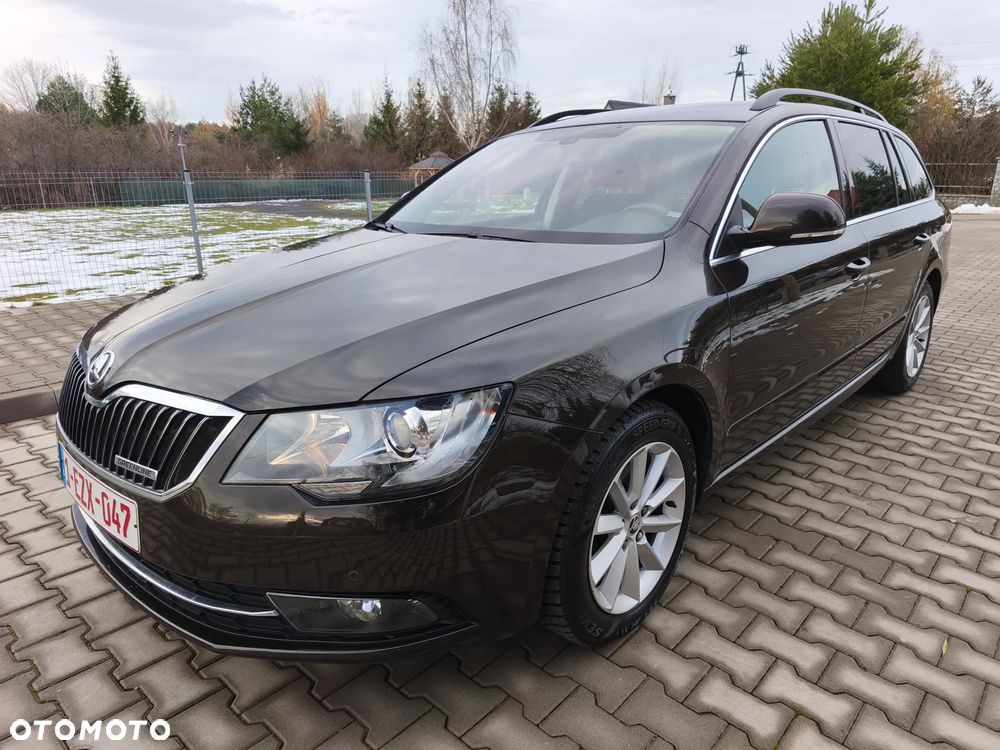 Skoda Superb 1.6 TDI GreenLine - 1