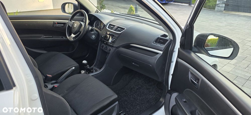 Suzuki Swift 1.2 Club - 8