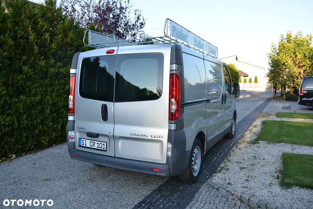 Opel Vivaro - 4