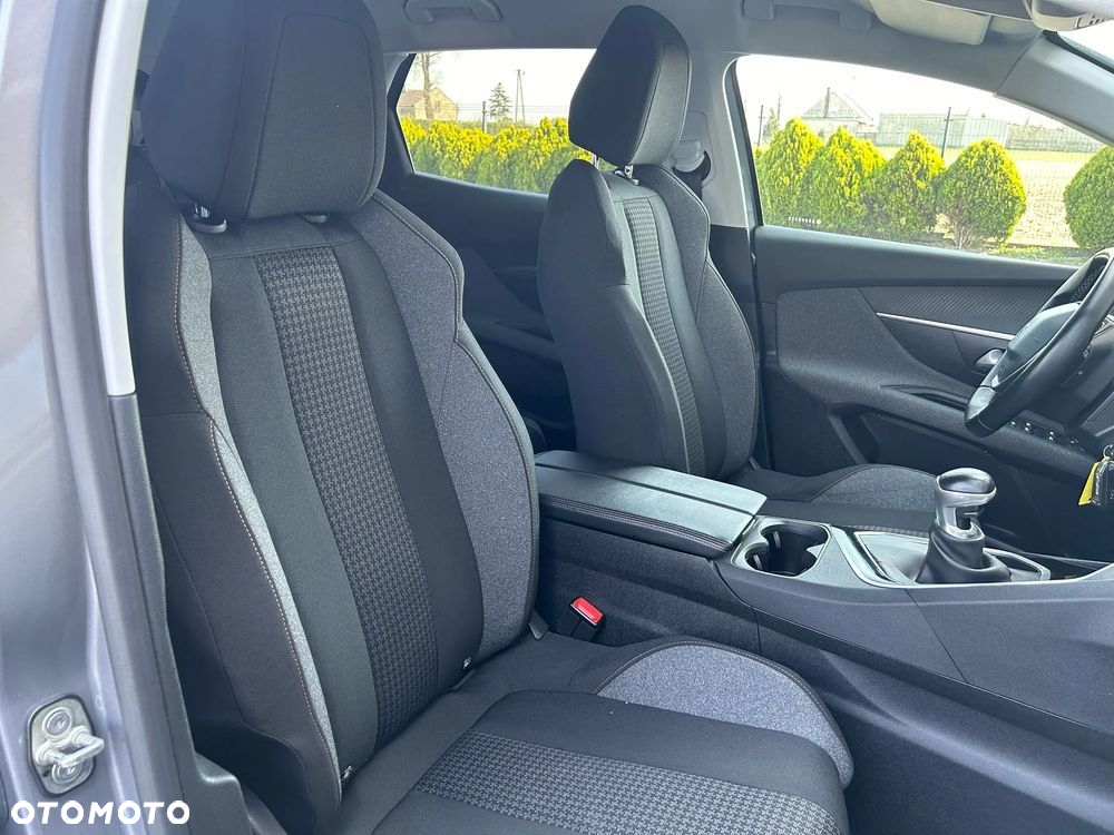 Peugeot 3008 - 14