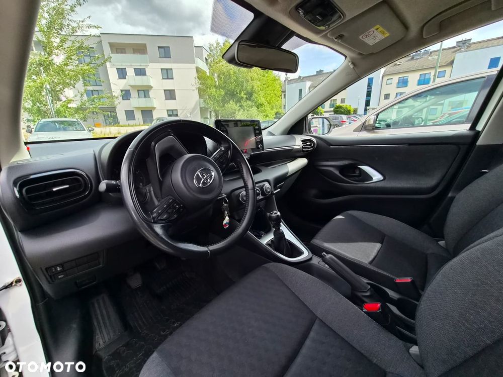 Toyota Yaris 1.5 Comfort - 9
