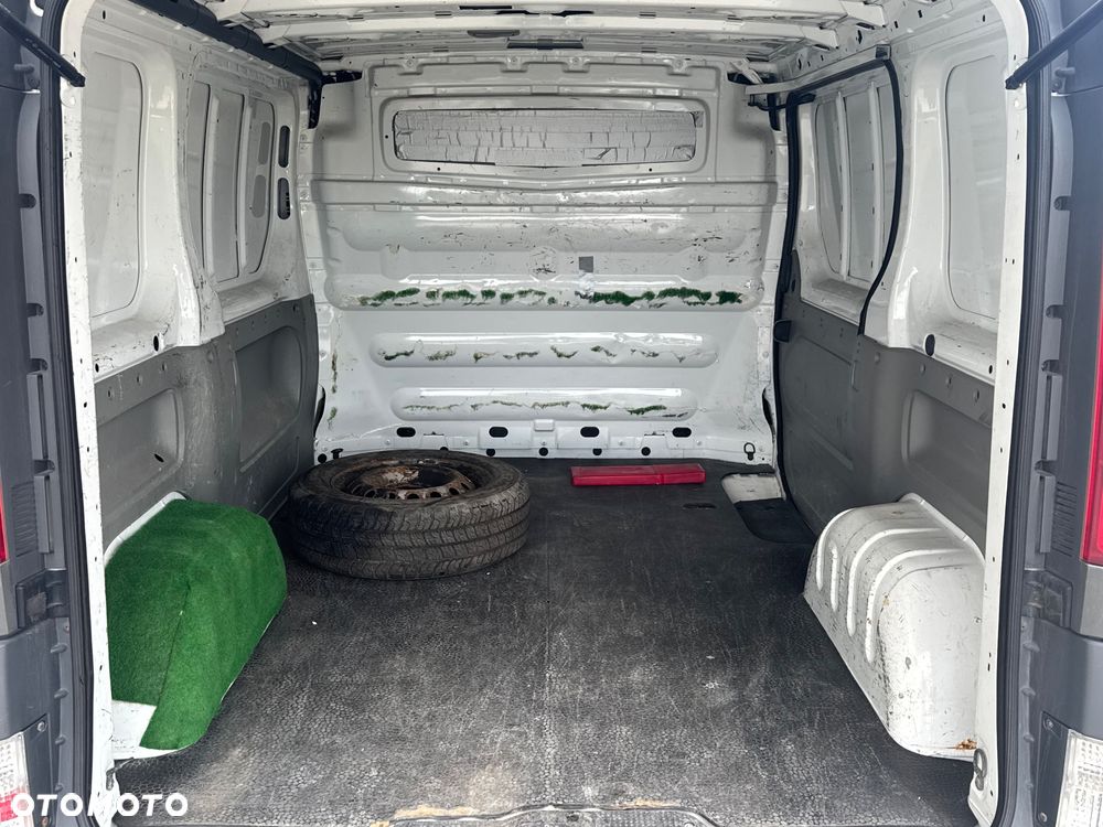 Renault Trafic - 8