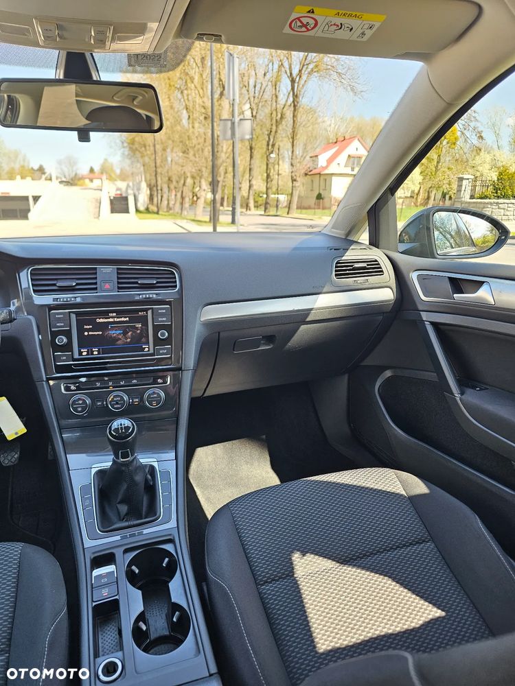 Volkswagen Golf 1.6 TDI BMT Comfortline - 20