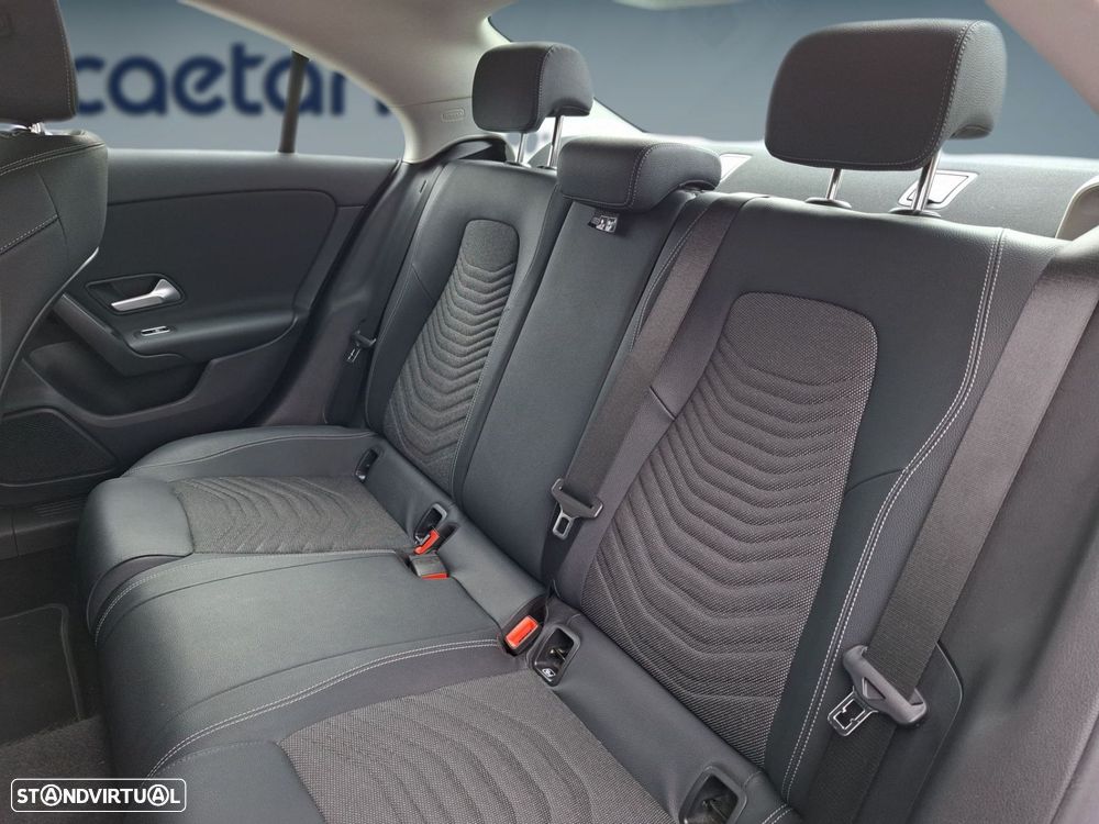 Mercedes-Benz CLA 180 d Style Plus Aut. - 14
