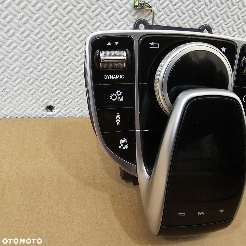 mercedes c-klasa w205 panel sterowanie touchpad kontroler - 2