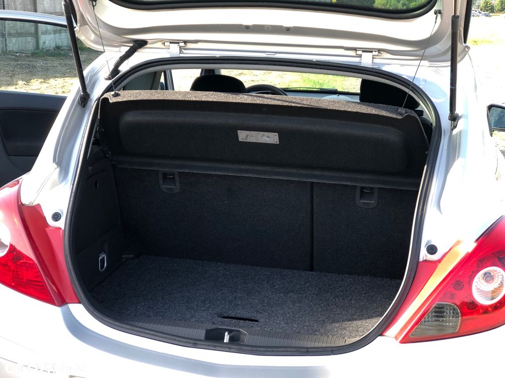 Opel Corsa 1.2 16V EcoFLEX Satellite - 33