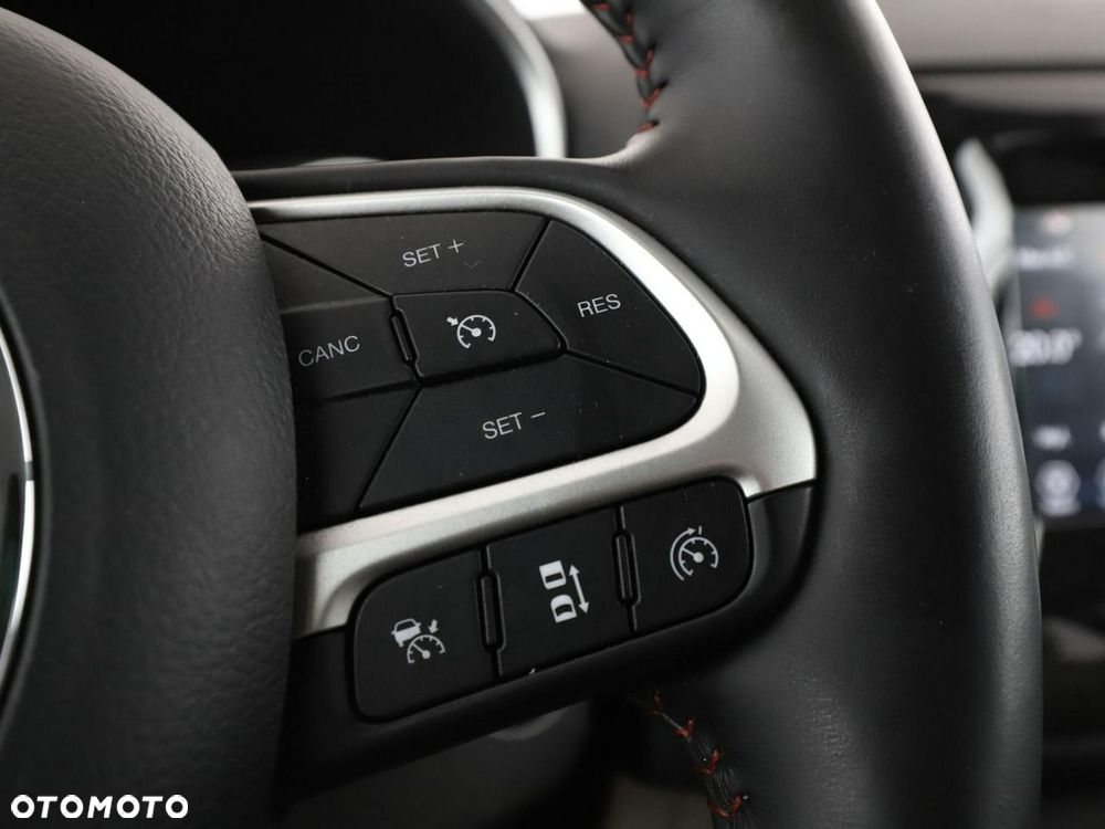 Jeep Compass 1.6 MJD Limited FWD S&S - 30